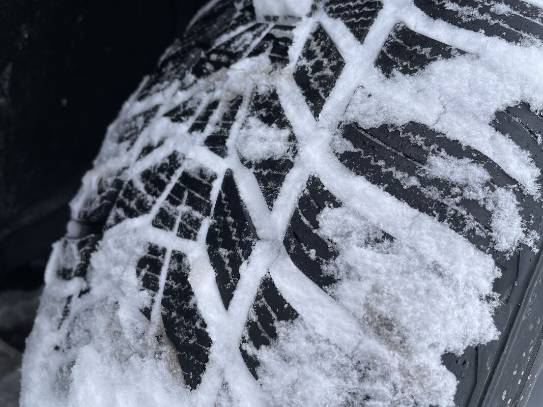 Hankook Winter i*cept iZ3 Review: Reclaiming Cold Weather Confidence